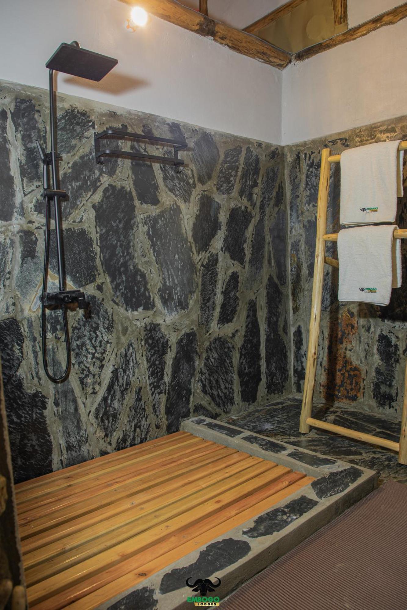 Embogo Safari Lodges Katoke Exteriér fotografie
