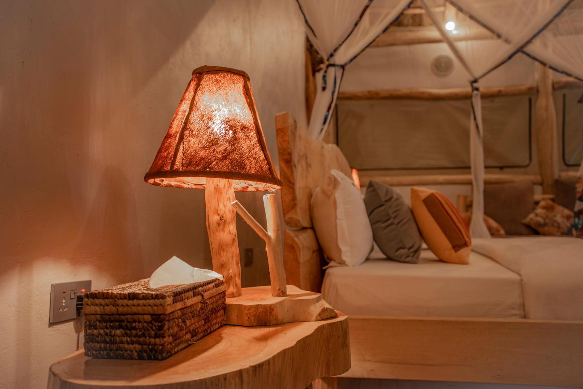 Embogo Safari Lodges Katoke Exteriér fotografie